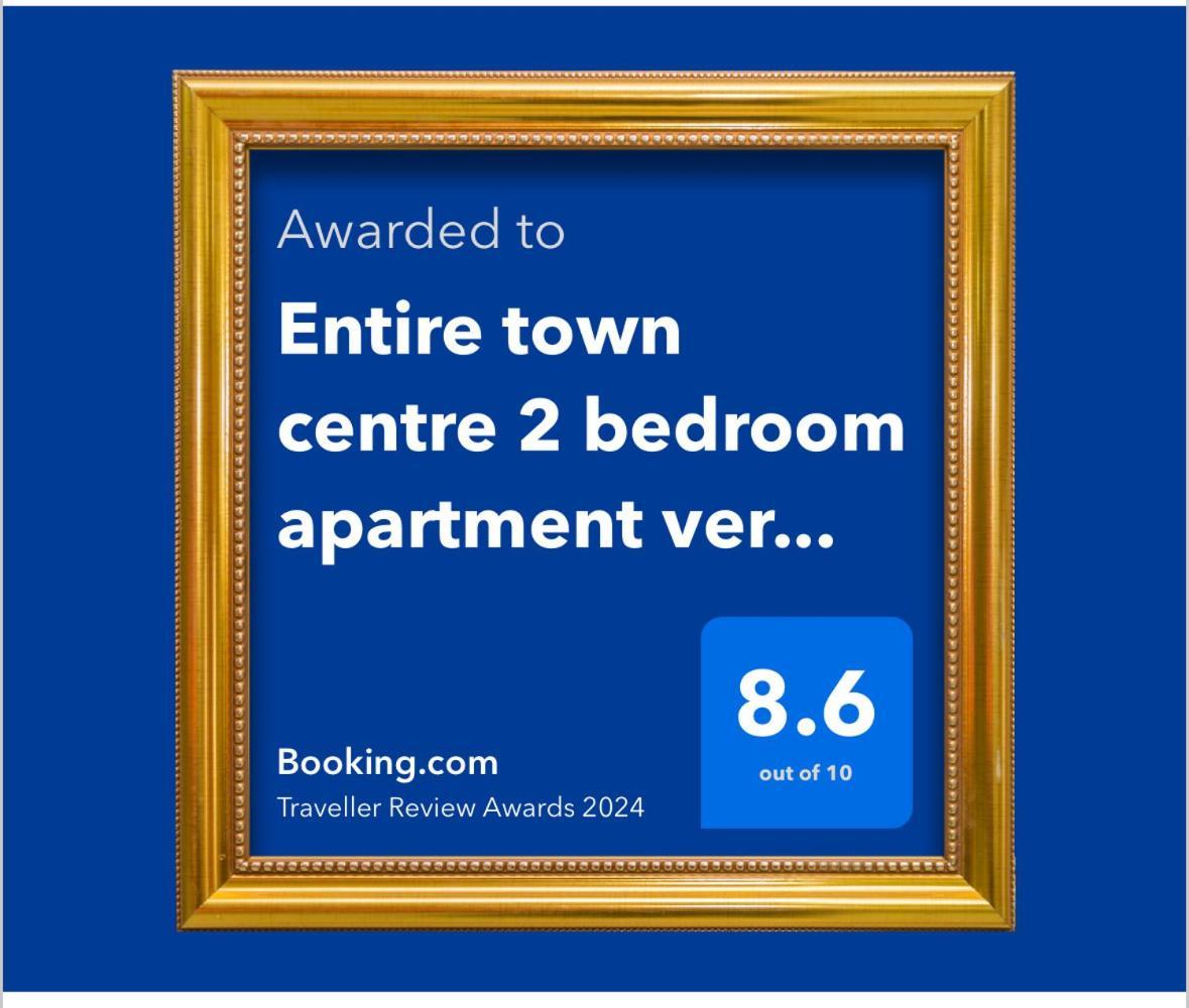 Entire Town Centre 2 Bedroom Apartment Very Close To Beach Bournemouth Kültér fotó